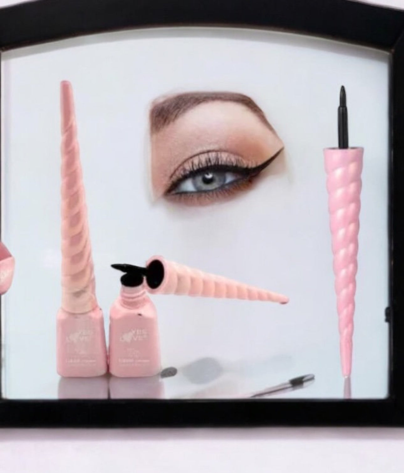 Eye liner licorne waterproof 🦄