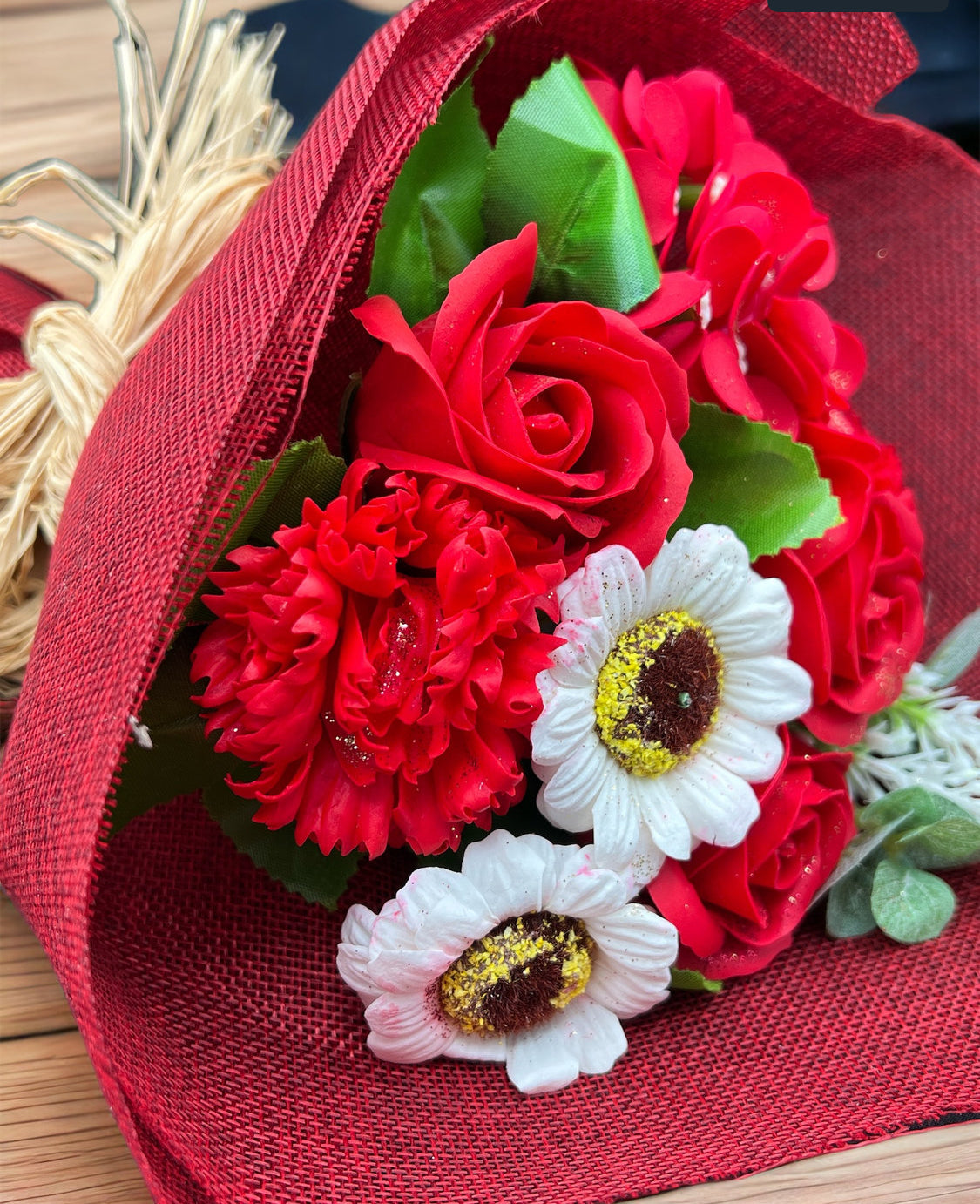 Bouquet en pétales de savon À LA FOLIE