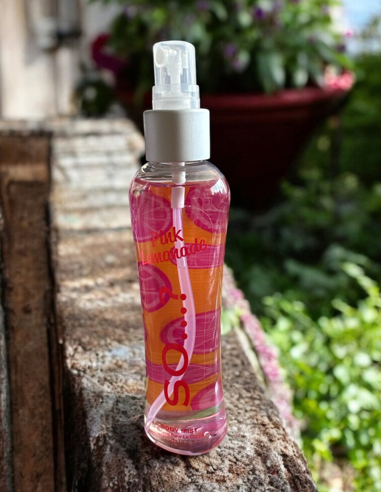Brume pour le corps  So …100 ml  parfum au choix