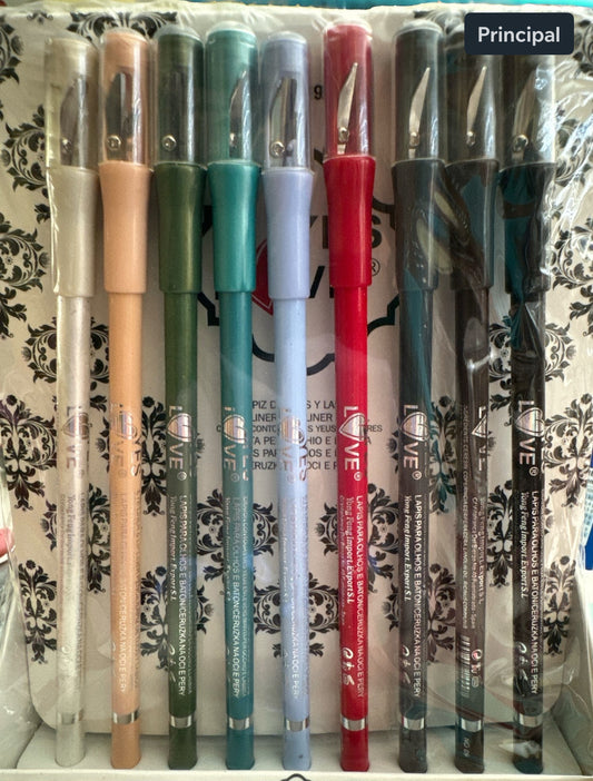 crayon khol avec taille-crayon