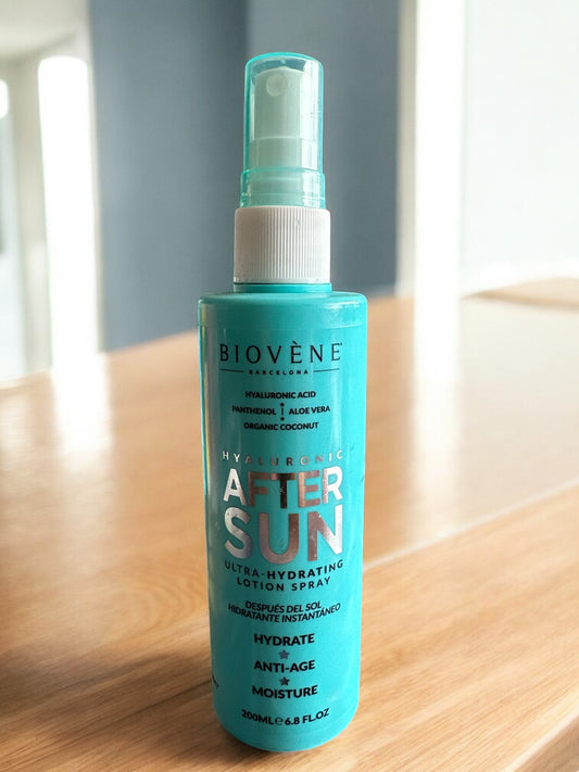 Spray de lotion ultra-hydratante HYALURONIC AFTERSUN, noix de coco biologique